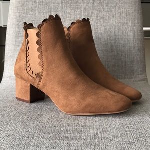 NWOT Brown H&M booties